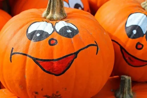Fun Halloween Craft Kits for Kids to Enjoy