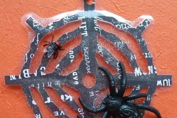 How to Make Paper Spider Webs Kids Craft