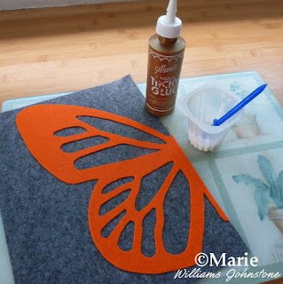 Tacky glue to stick felt fabric pieces together