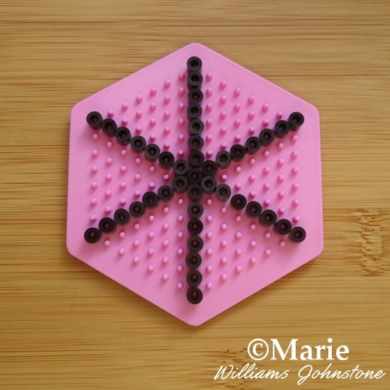 Building the Structure of the Web Spiderweb Cobweb pattern perler beads