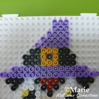 Forming the shape of the hat